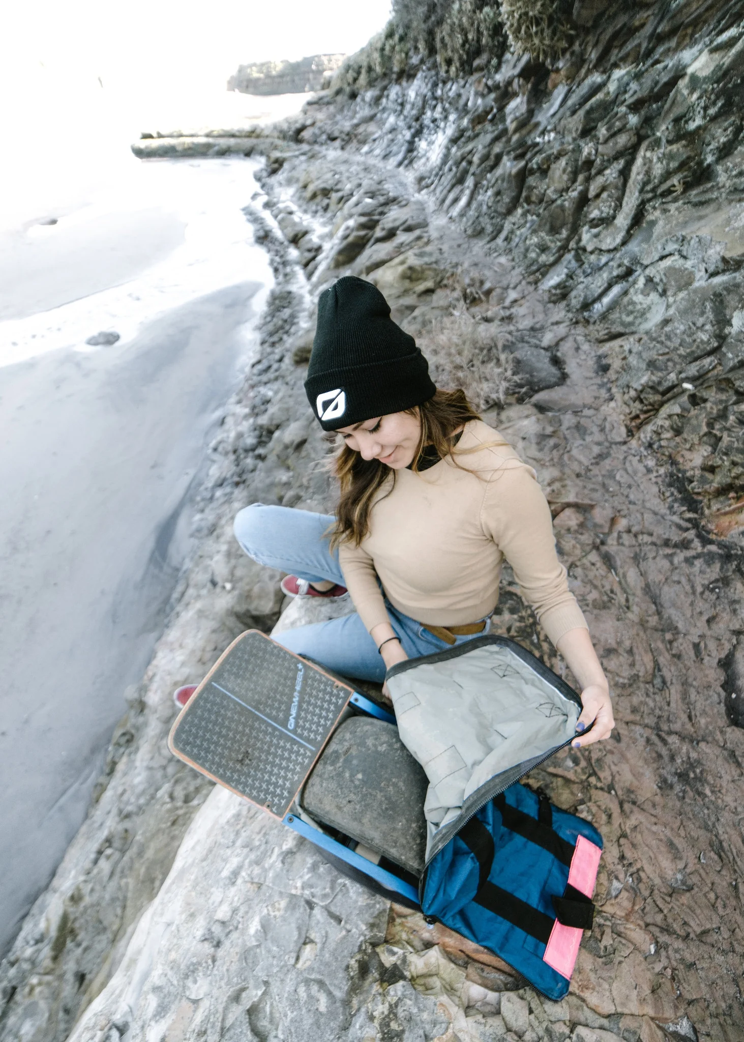 Onewheel x Mafia Slingpack - Image 6